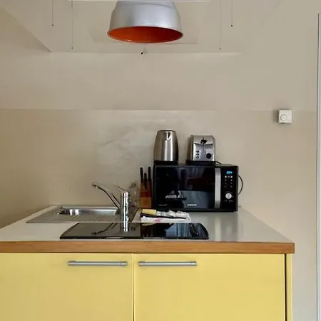 The Noailles - Lovely Flat With Swimming Pool Five Minutes From The Appartement Cannes