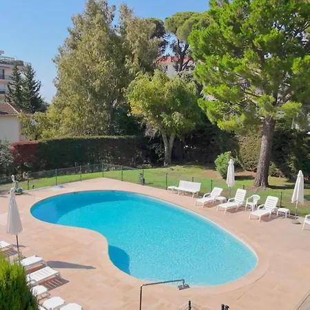 The Noailles - Lovely Flat With Swimming Pool Five Minutes From The * Cannes