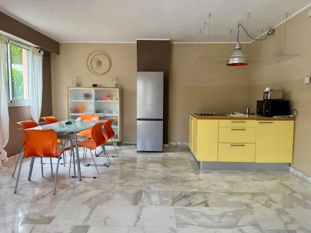 Lovely Flat With Swimming Pool Five Minutes From The Cannes